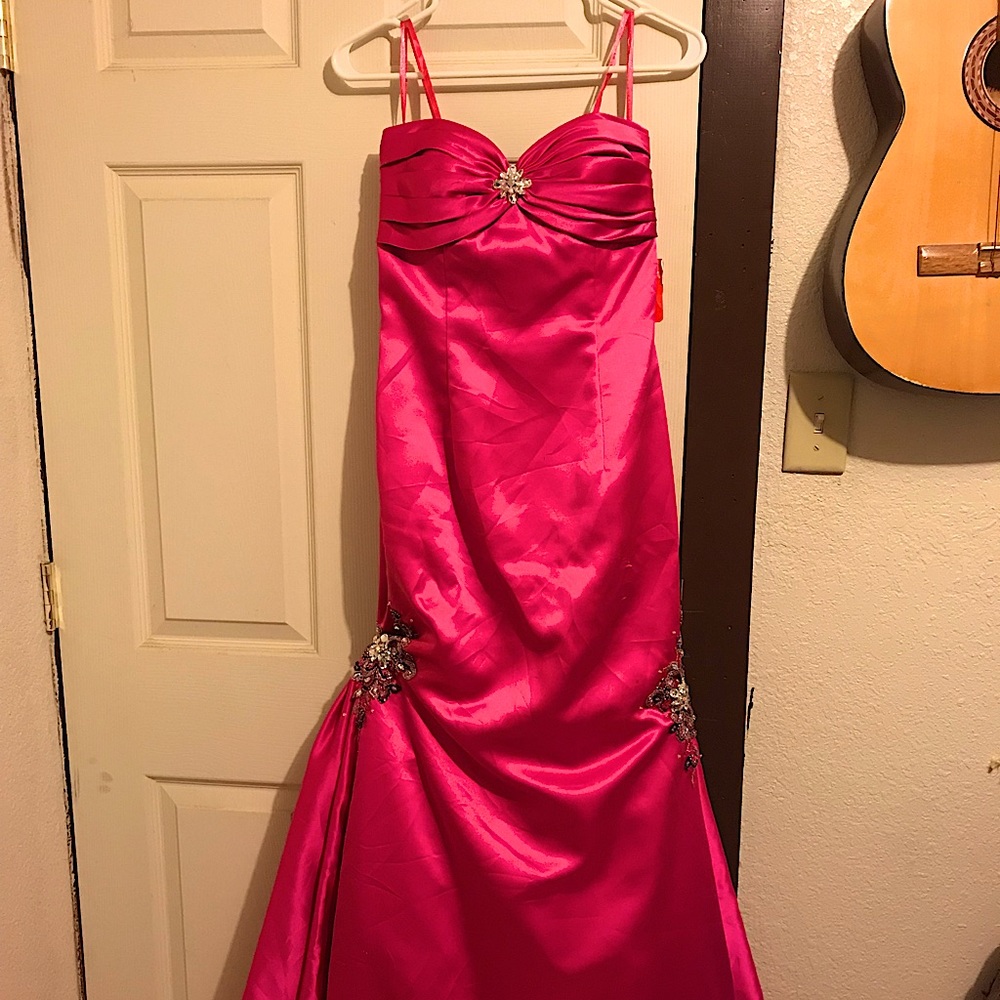 Classic, Elegant Evening|Prom Dress